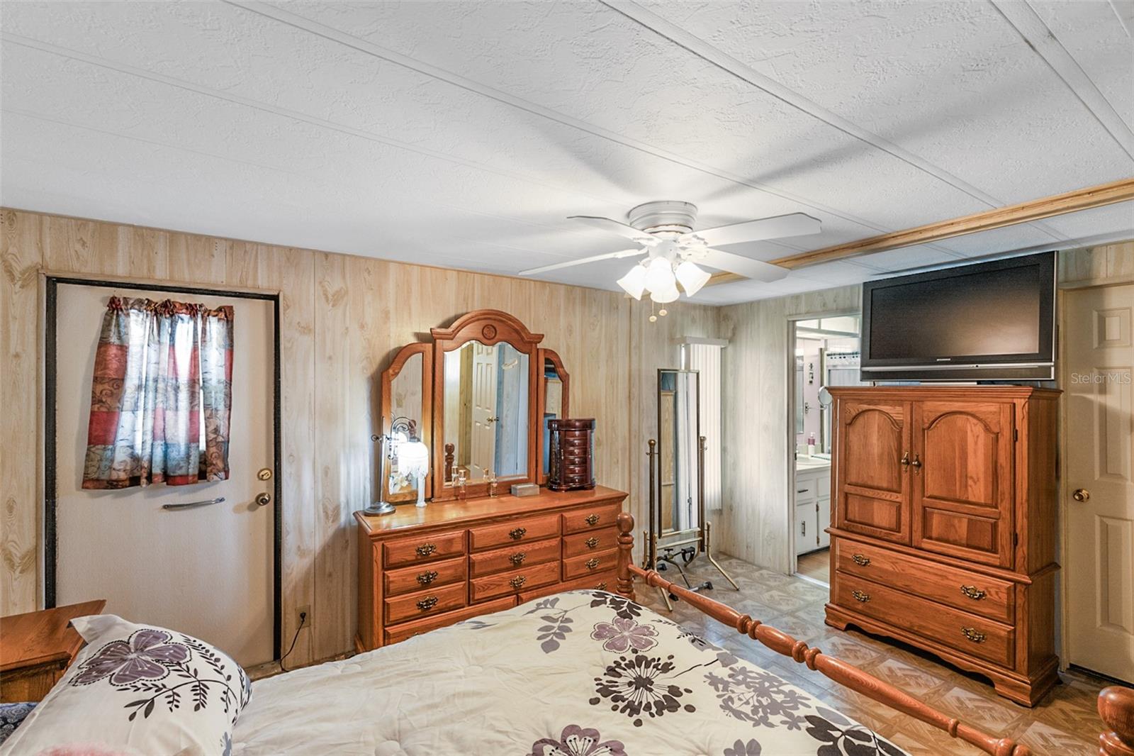 RIVER PARK MOBILE HOME COLONY SEC 01 - Residential