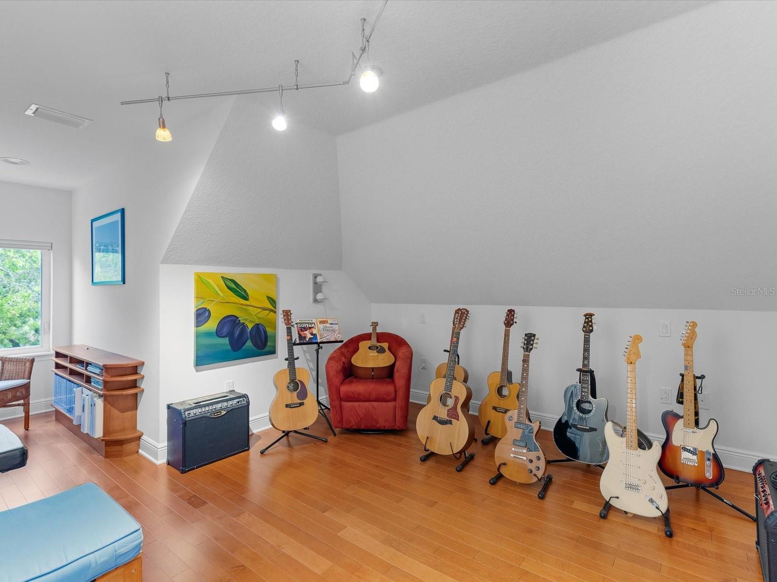 PLACE/PK - Residential