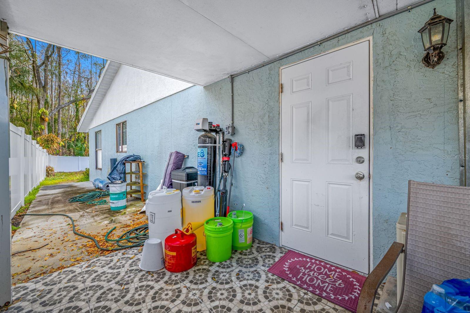 COUNTRY RUN UNIT II - Residential