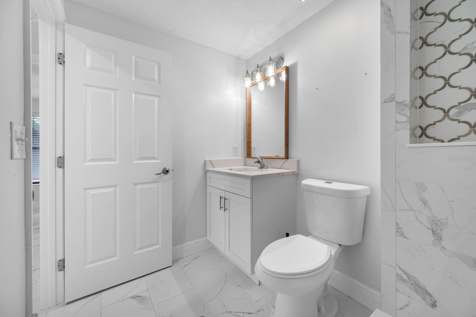 COUNTRY RUN UNIT II - Residential