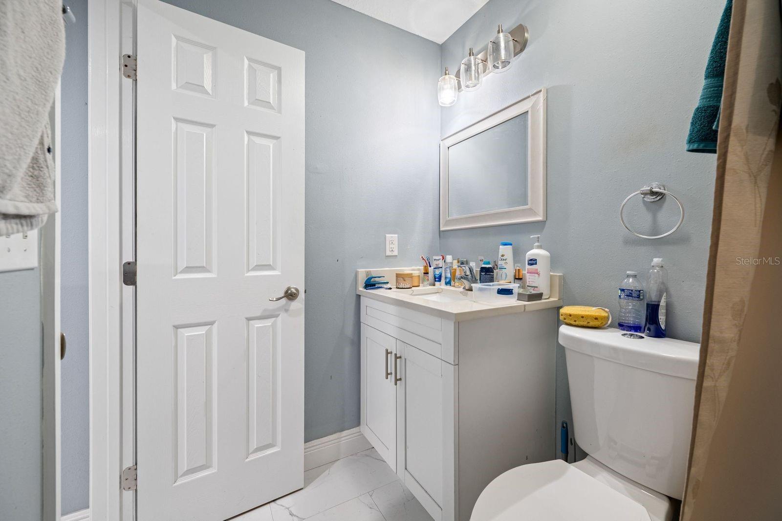 COUNTRY RUN UNIT II - Residential