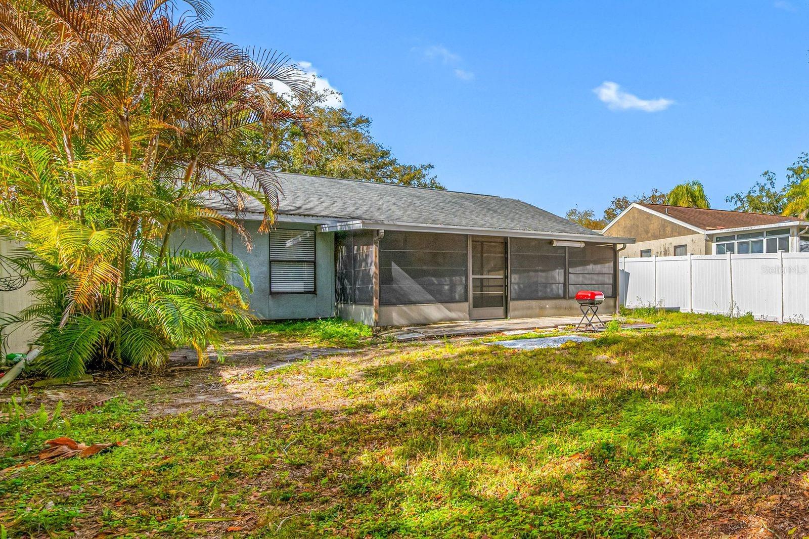 COUNTRY RUN UNIT II - Residential