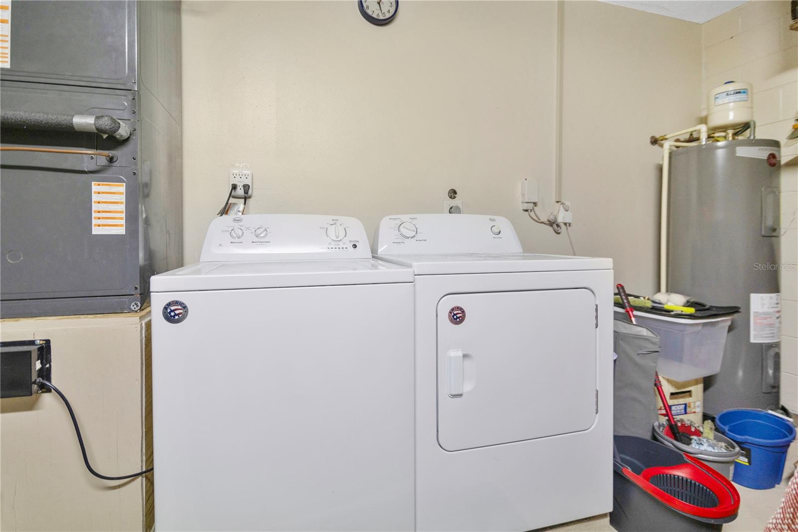 DAVENPORT LAKES PH 2 - Residential Lease