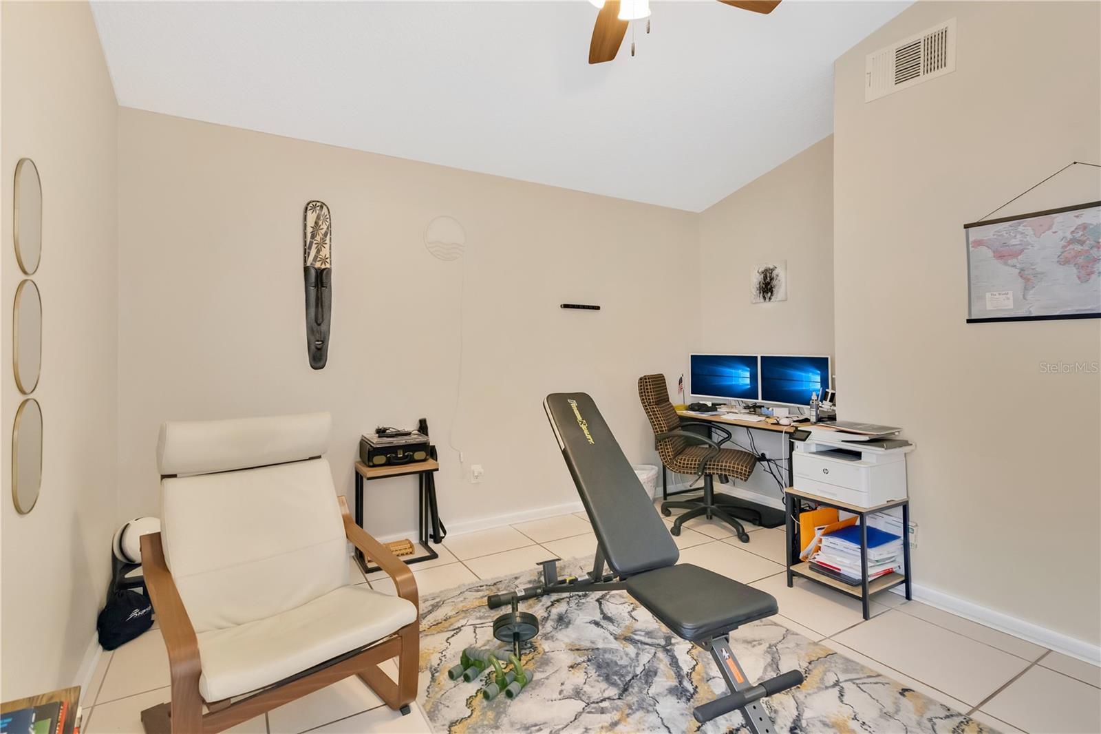 DAVENPORT LAKES PH 2 - Residential Lease