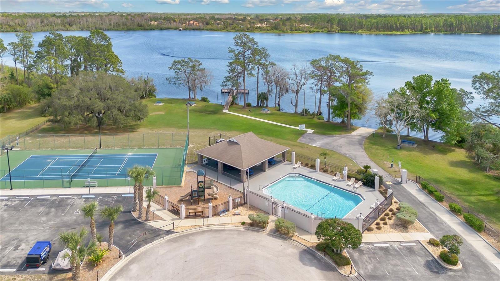 DAVENPORT LAKES PH 2 - Residential Lease