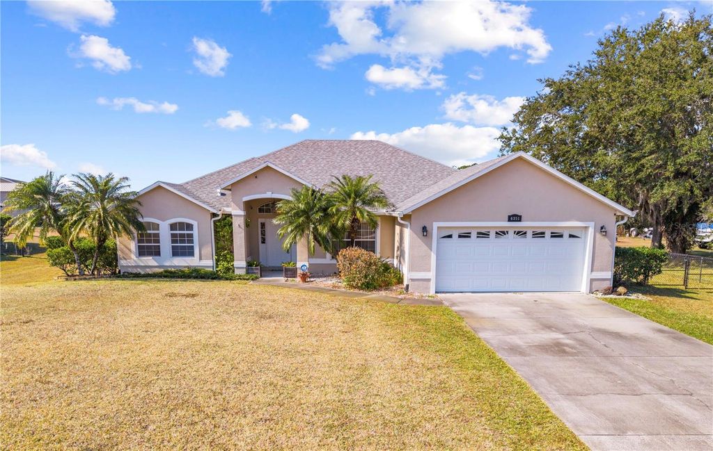 Photo of 6351 Oak Shore Drive #DRIVE, Saint Cloud, FL 34771 (MLS # S5143392)