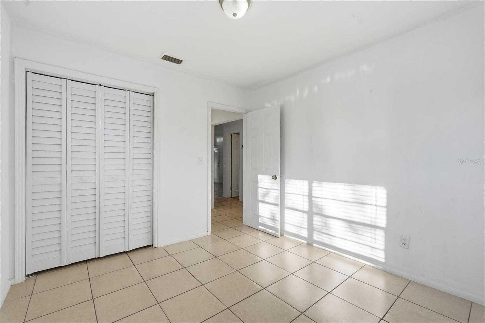 LAKE BONNY HEIGHTS - Residential