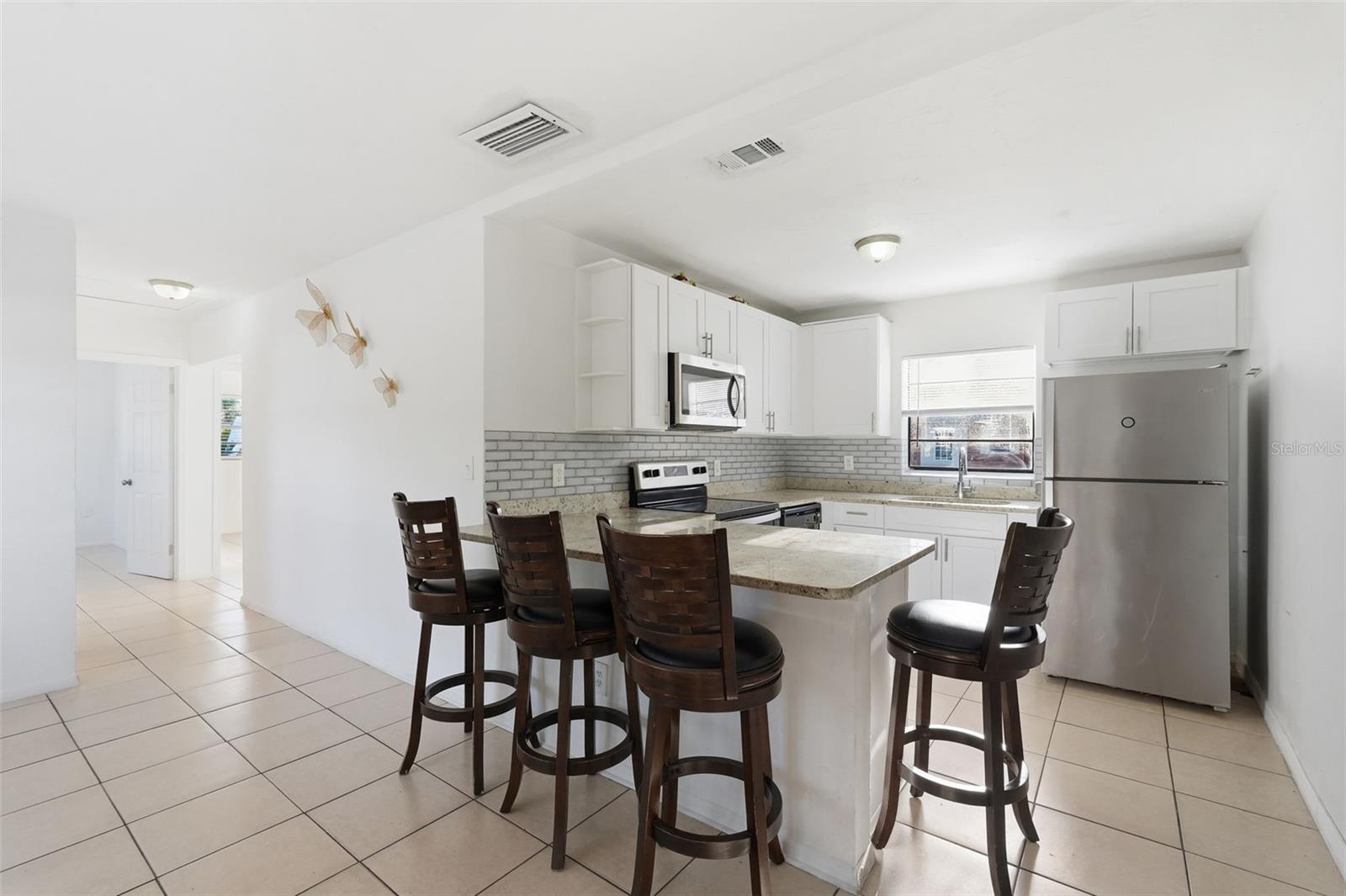 LAKE BONNY HEIGHTS - Residential