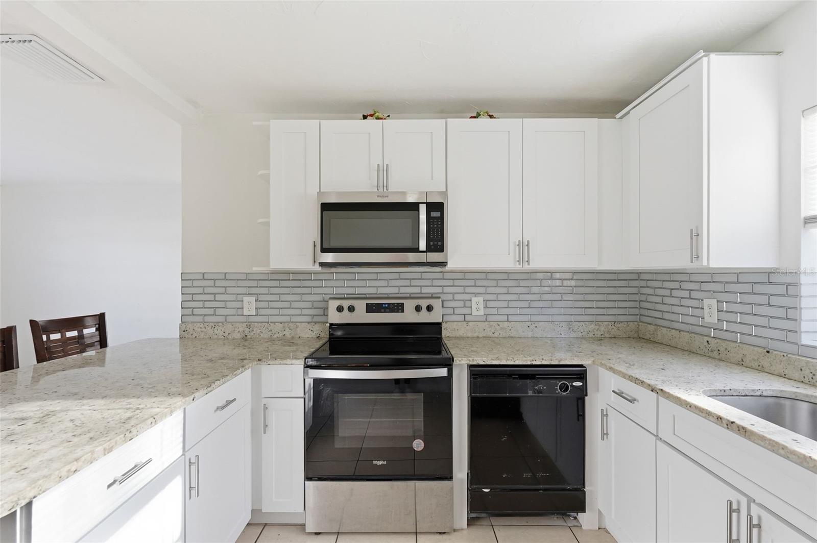 LAKE BONNY HEIGHTS - Residential