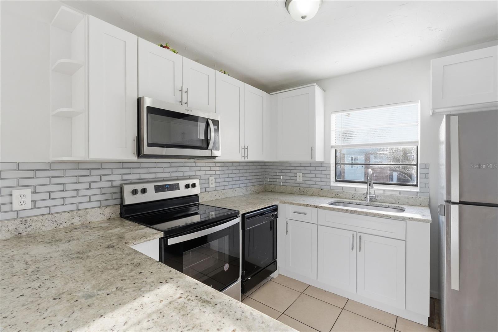 LAKE BONNY HEIGHTS - Residential