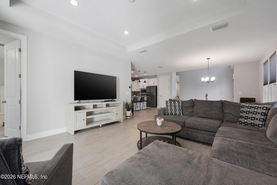 EDISON EAST PH 1 - Residential