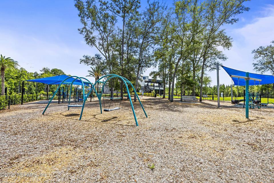 EDISON EAST PH 1 - Residential