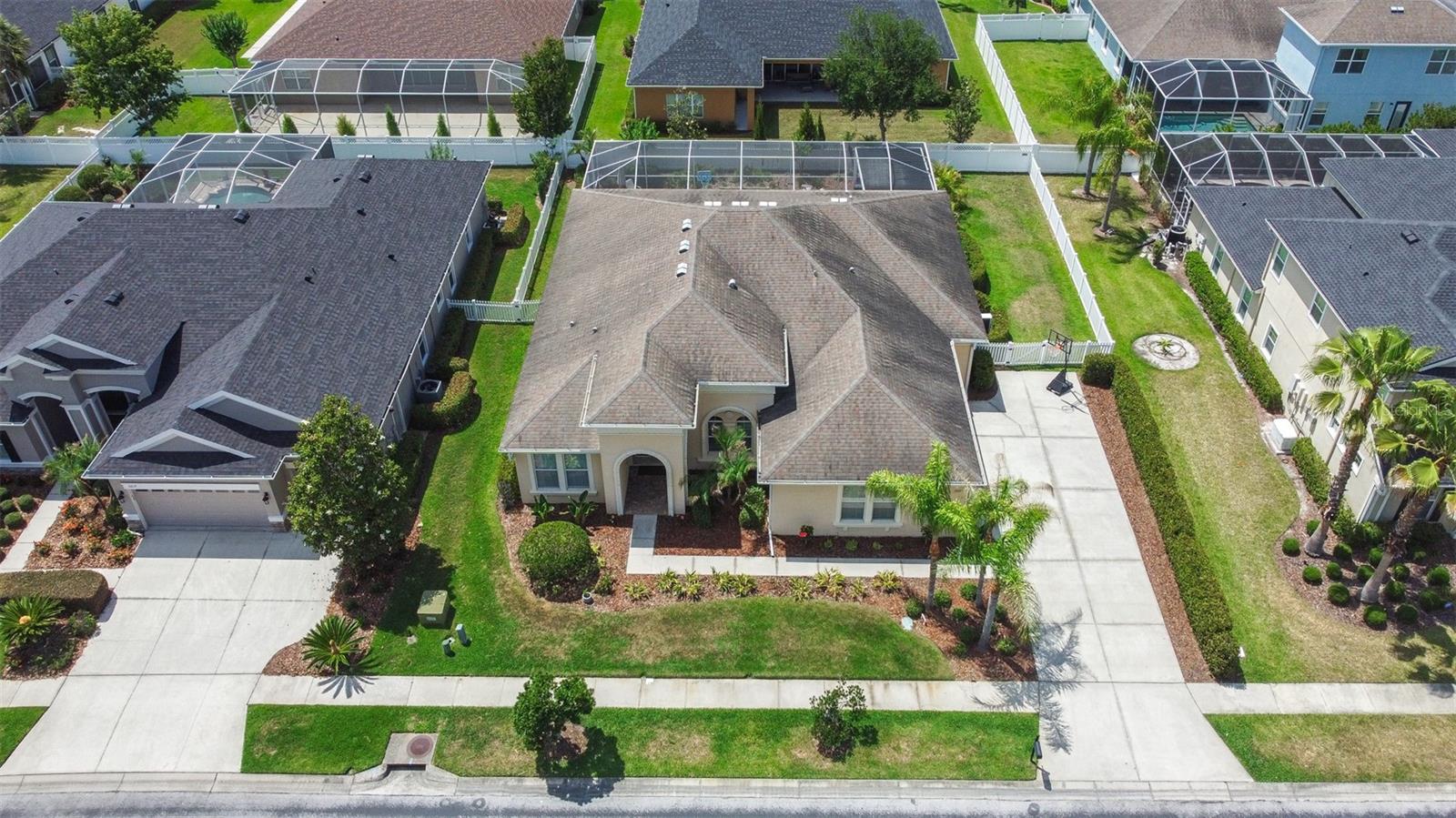 SEVEN OAKS - Residential