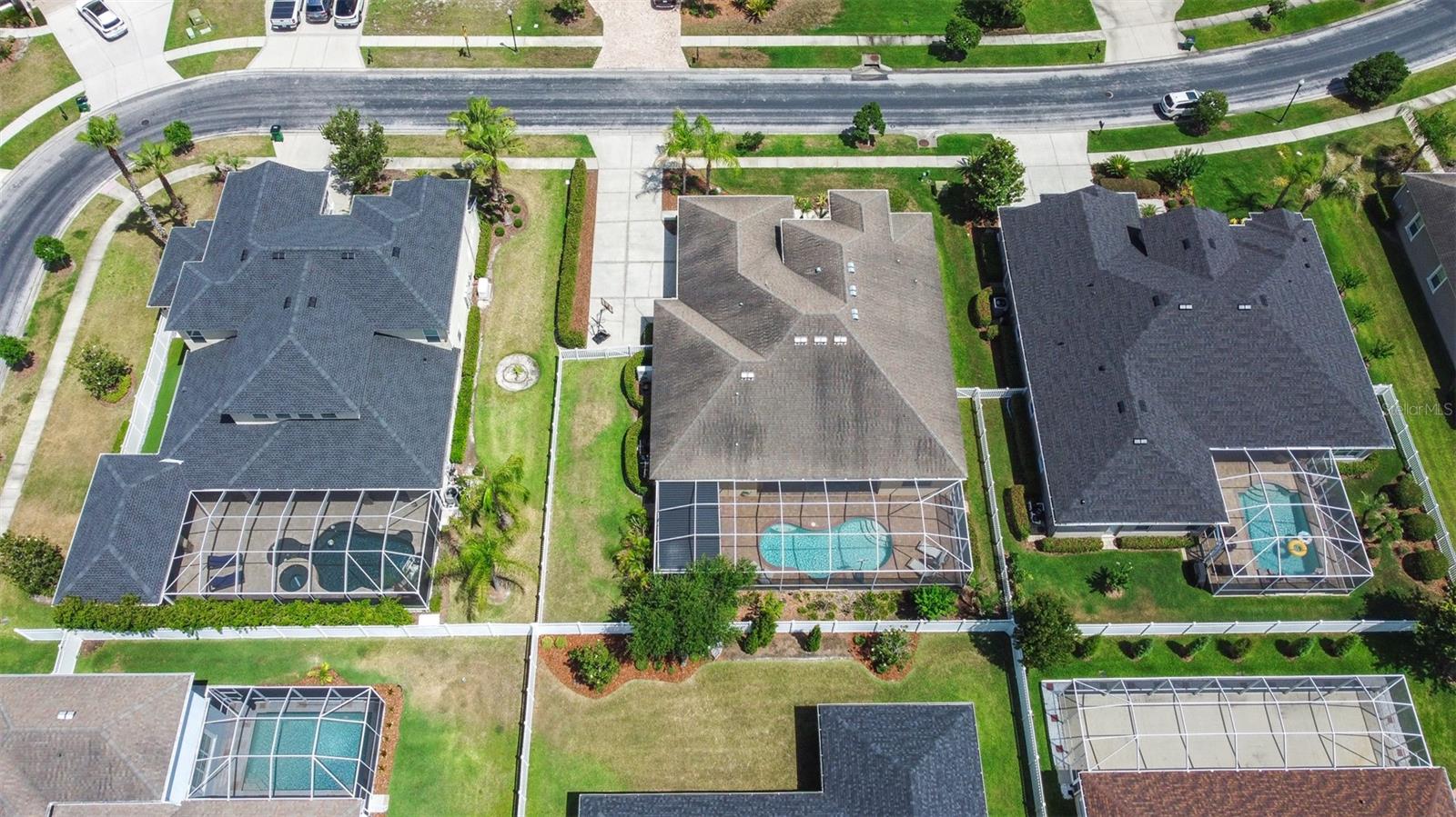 SEVEN OAKS - Residential