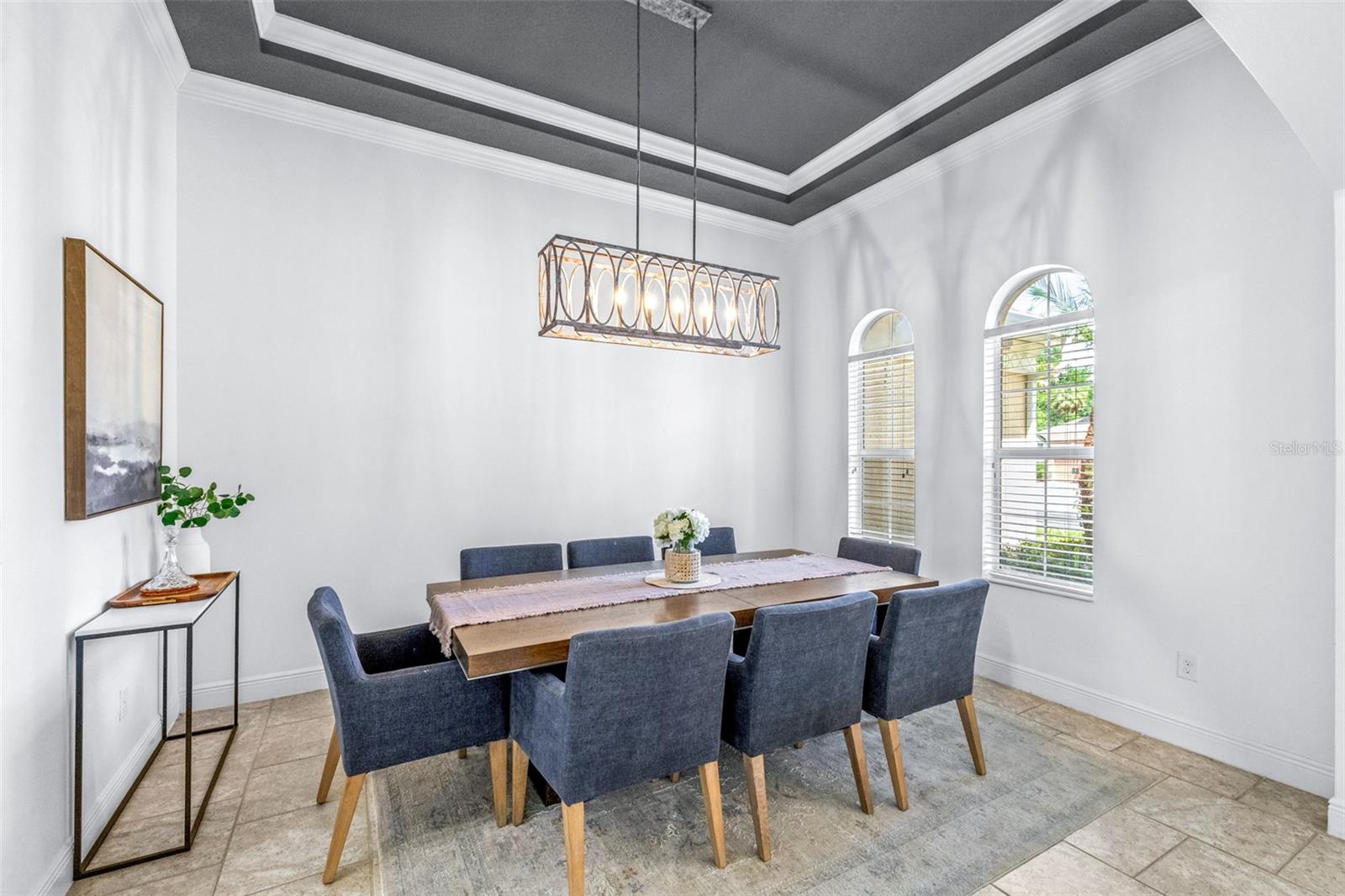 SEVEN OAKS - Residential