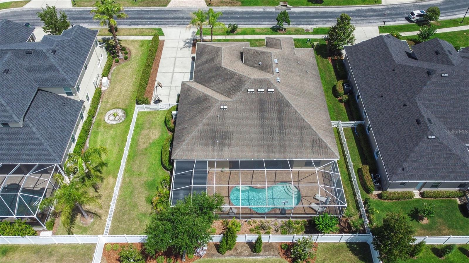 SEVEN OAKS - Residential