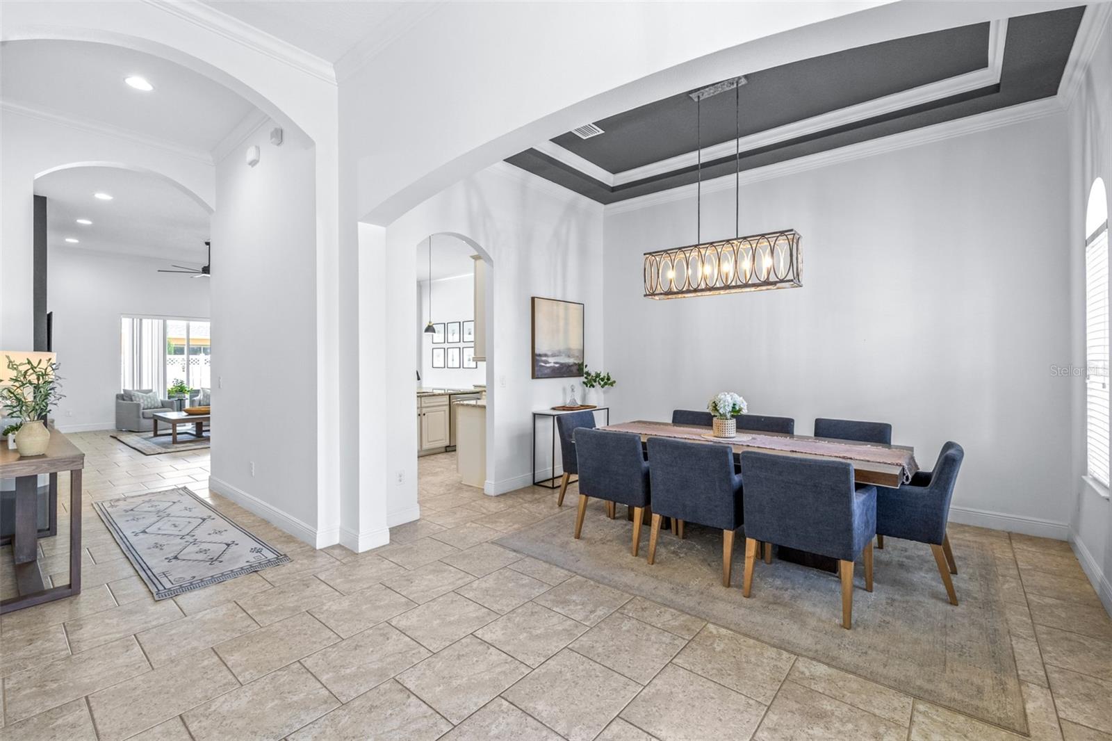 SEVEN OAKS - Residential