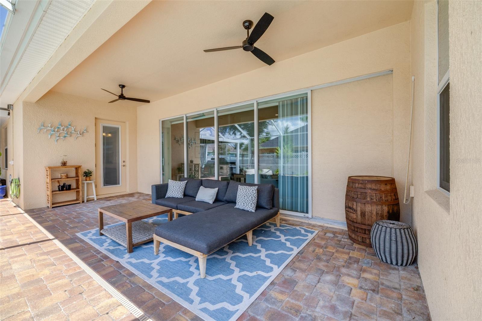 SEVEN OAKS - Residential