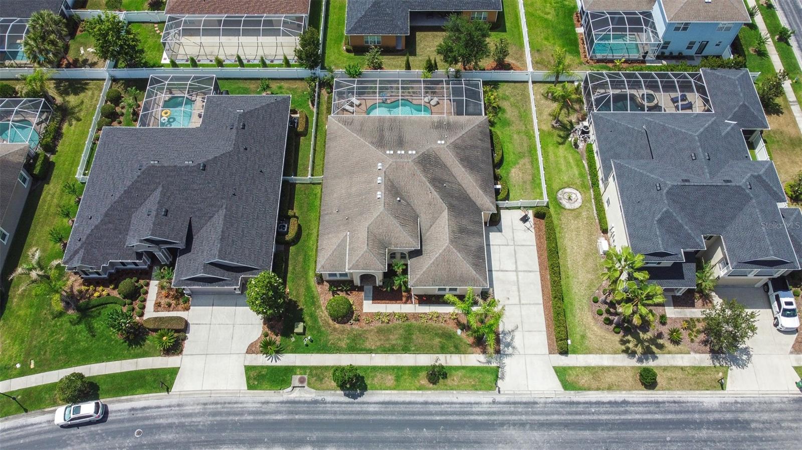 SEVEN OAKS - Residential
