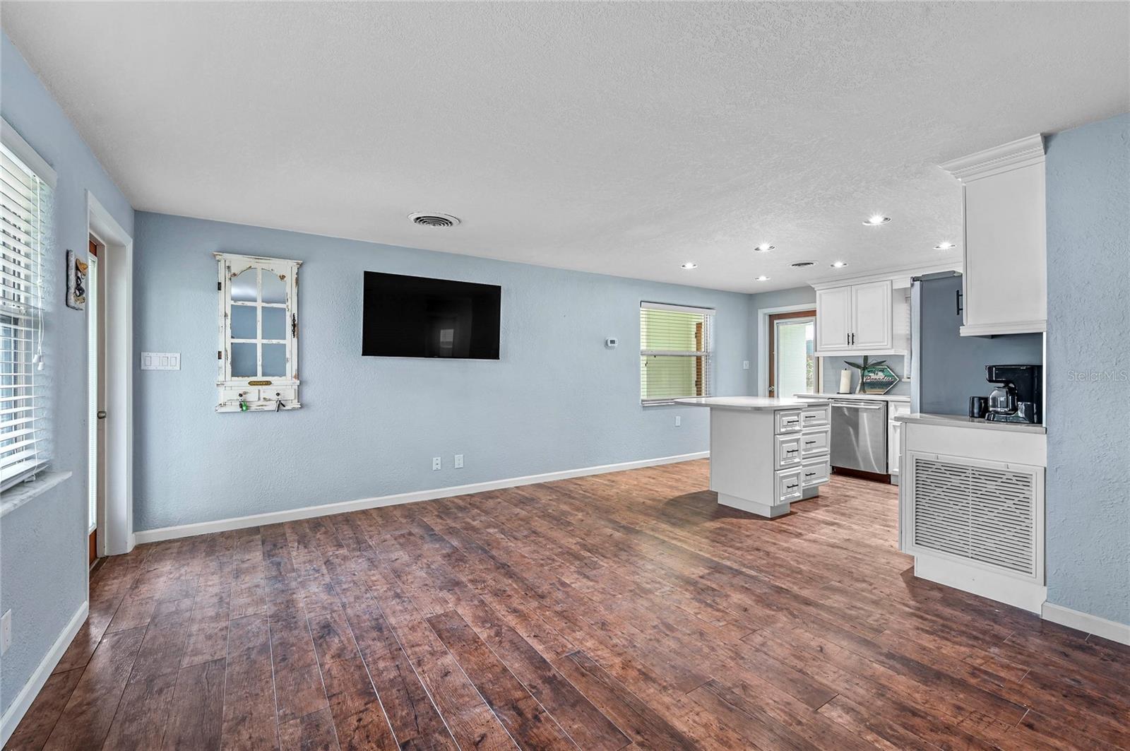 511 EVERGREEN STREET