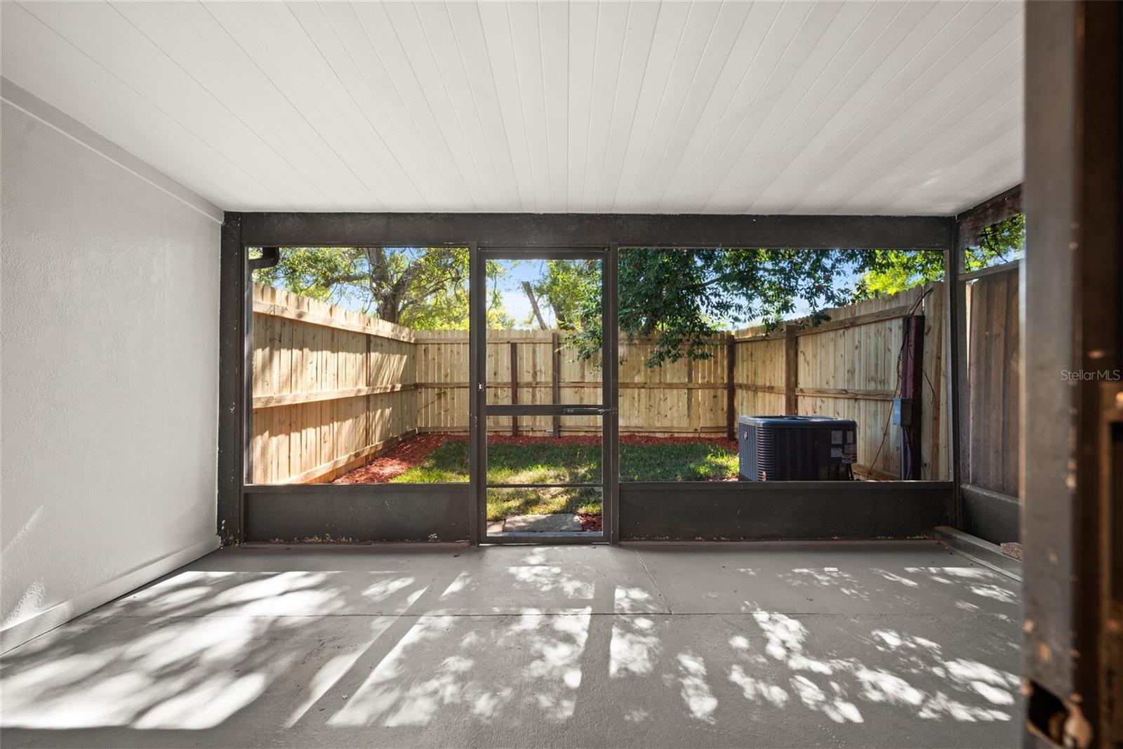 TALL PINES - Residential