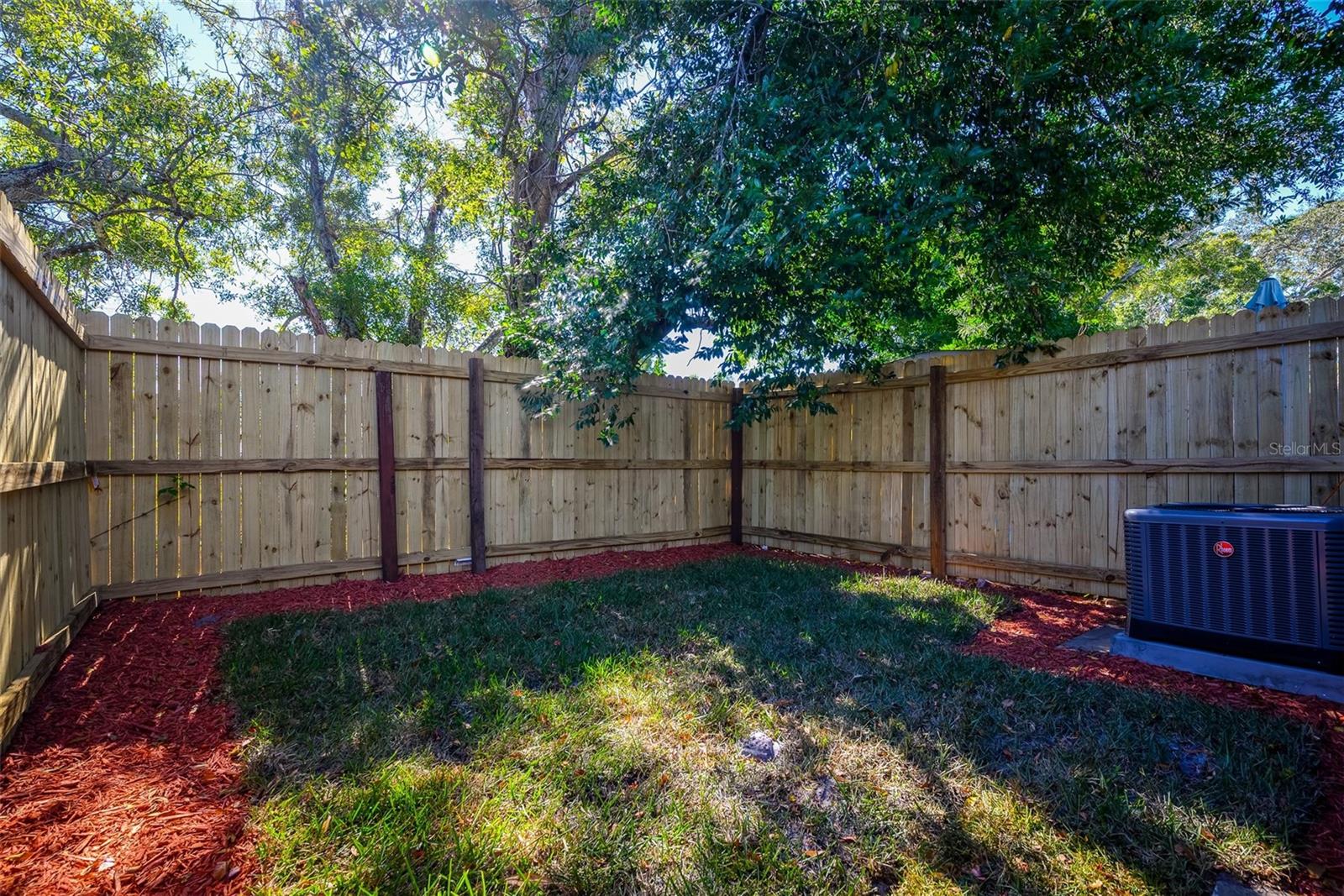 TALL PINES - Residential