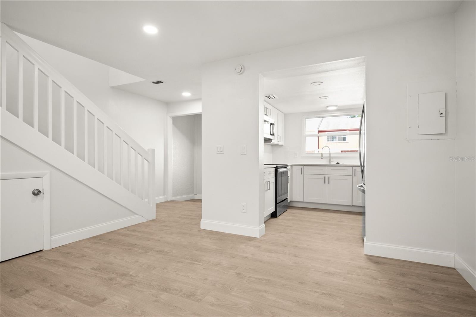 TALL PINES - Residential