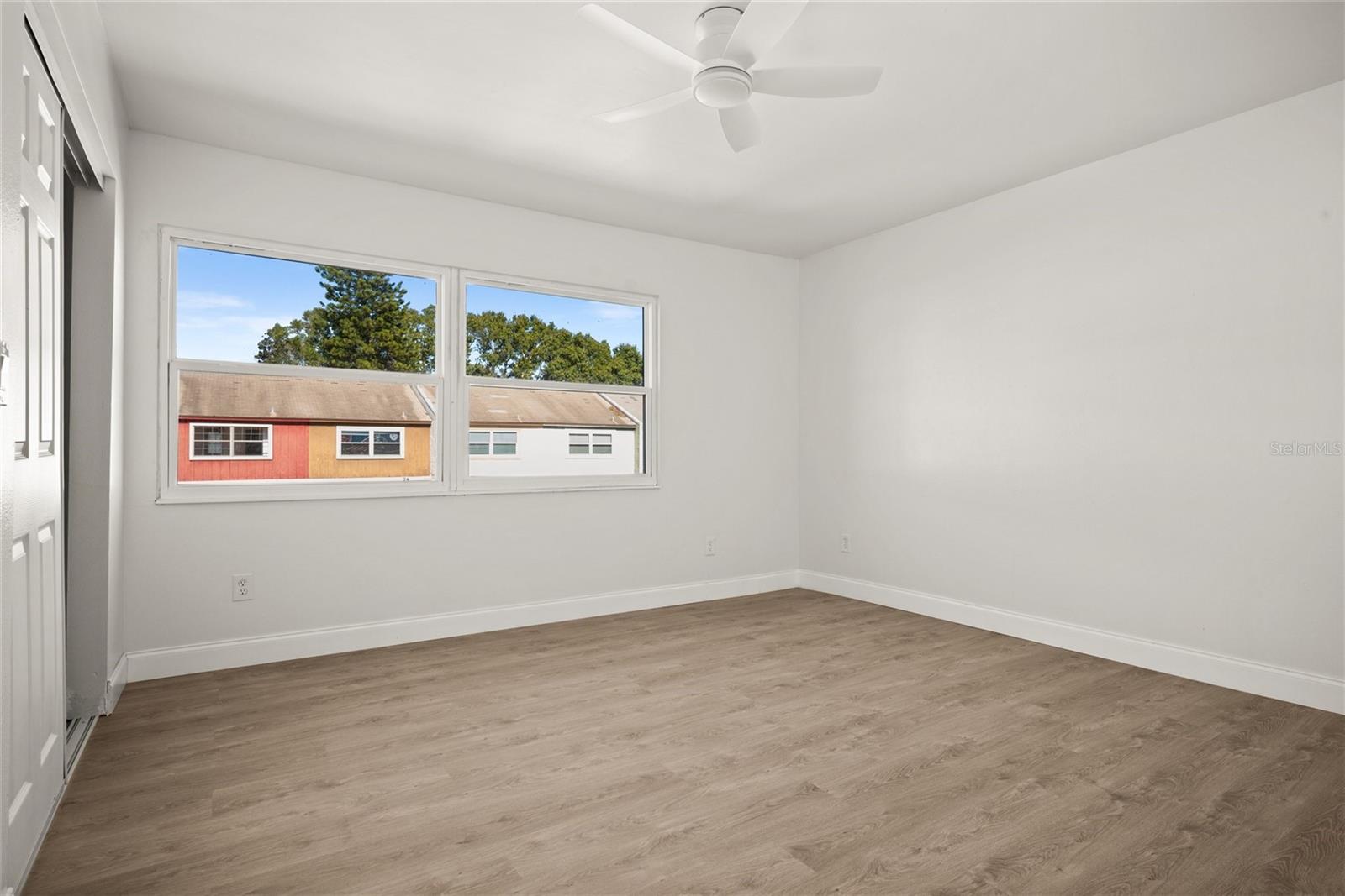 TALL PINES - Residential