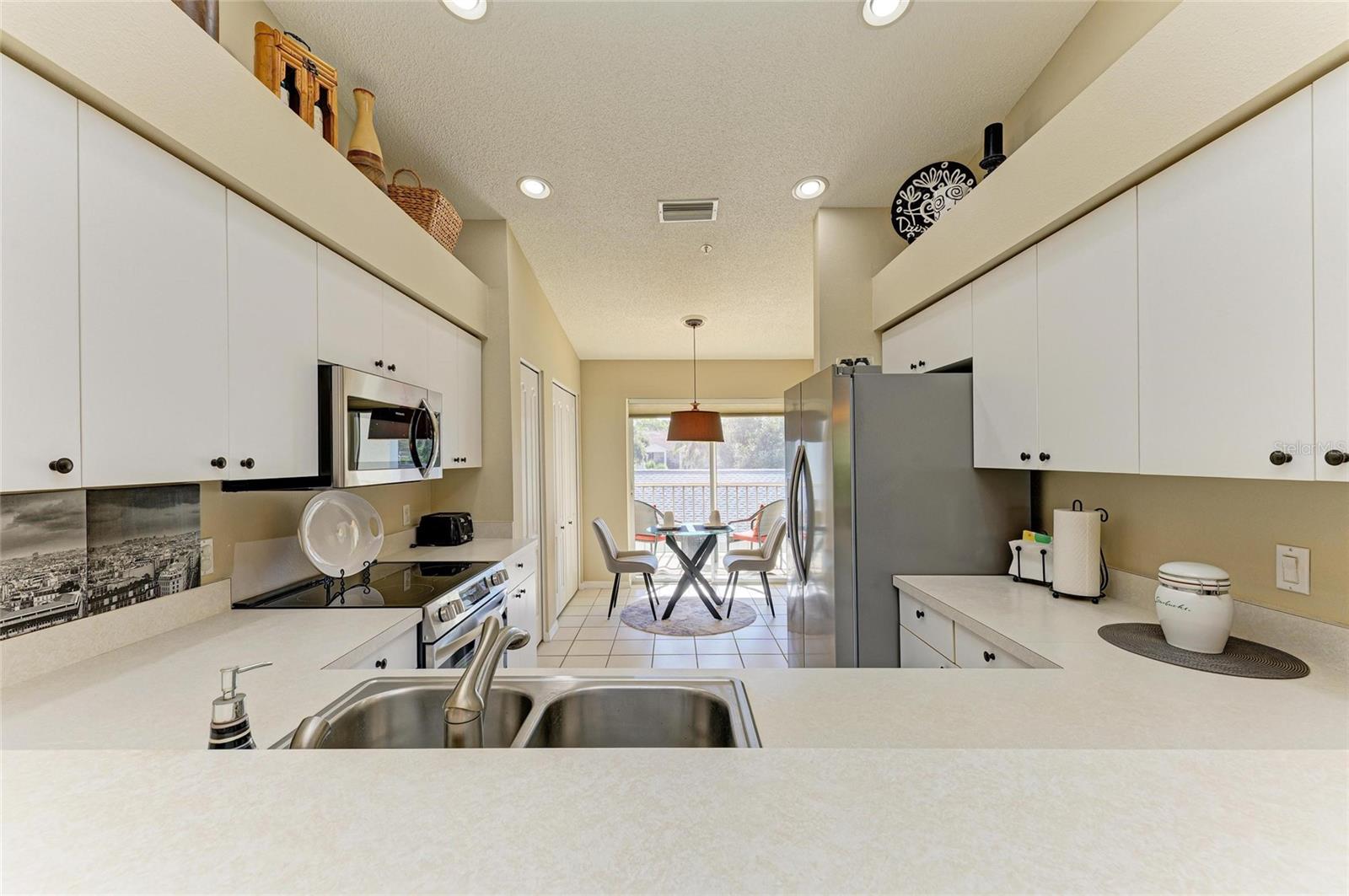 STONEYBROOK VERANDA GREENS NORTH 01 - Residential