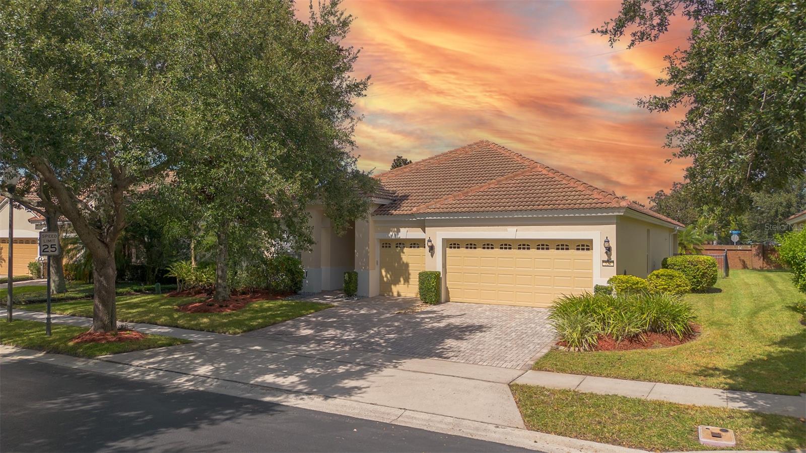 524 DOUGLAS EDWARD DRIVE