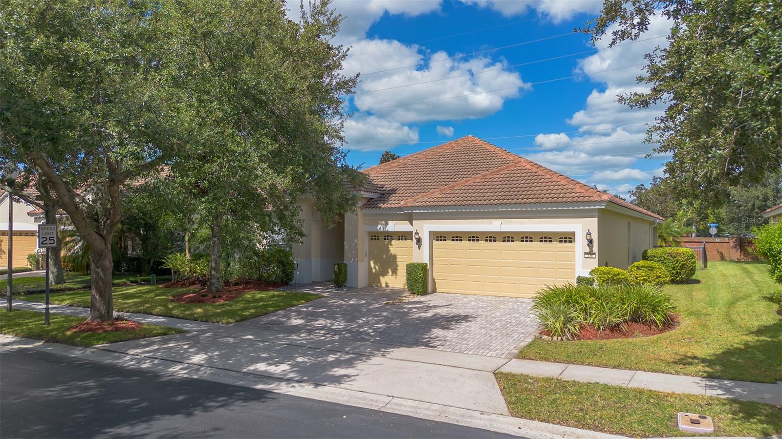 524 DOUGLAS EDWARD DRIVE
