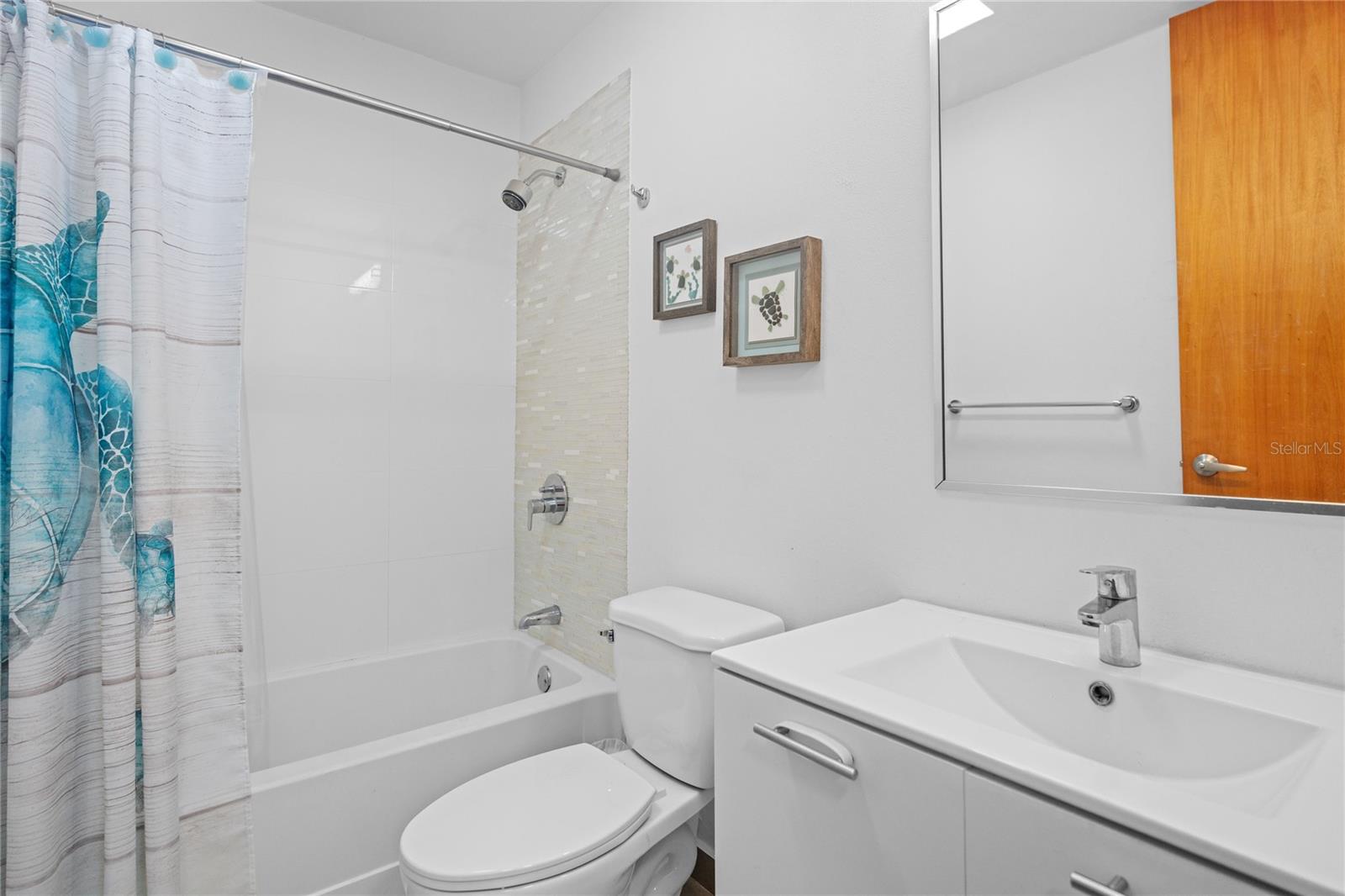 BELMONT DEV. - Residential