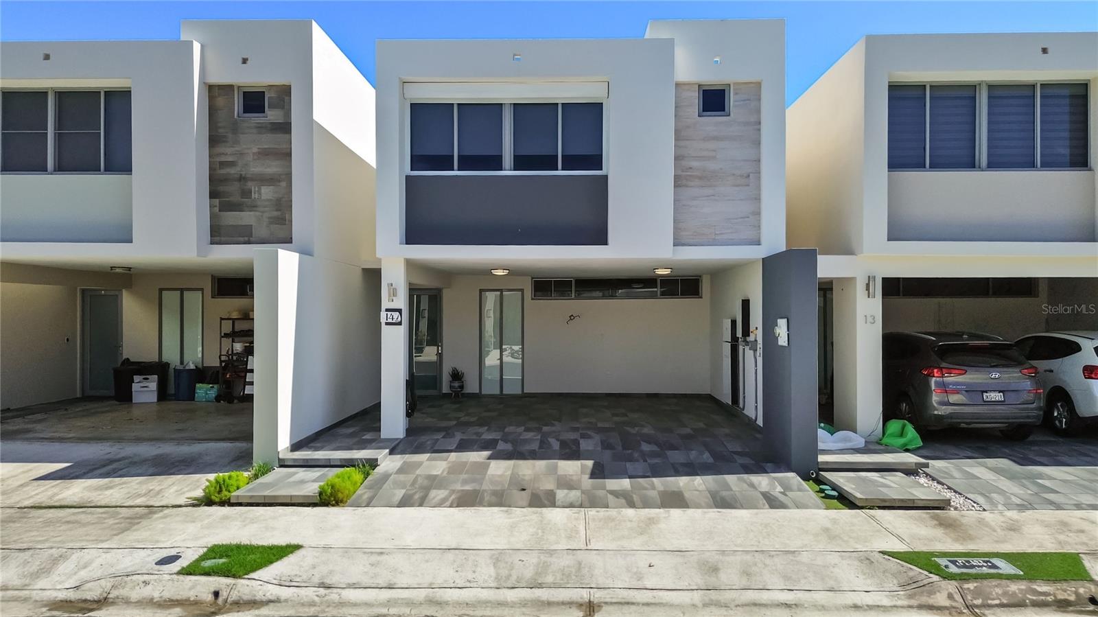 BELMONT DEV. - Residential