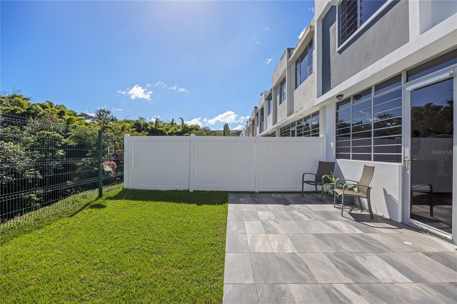 BELMONT DEV. - Residential