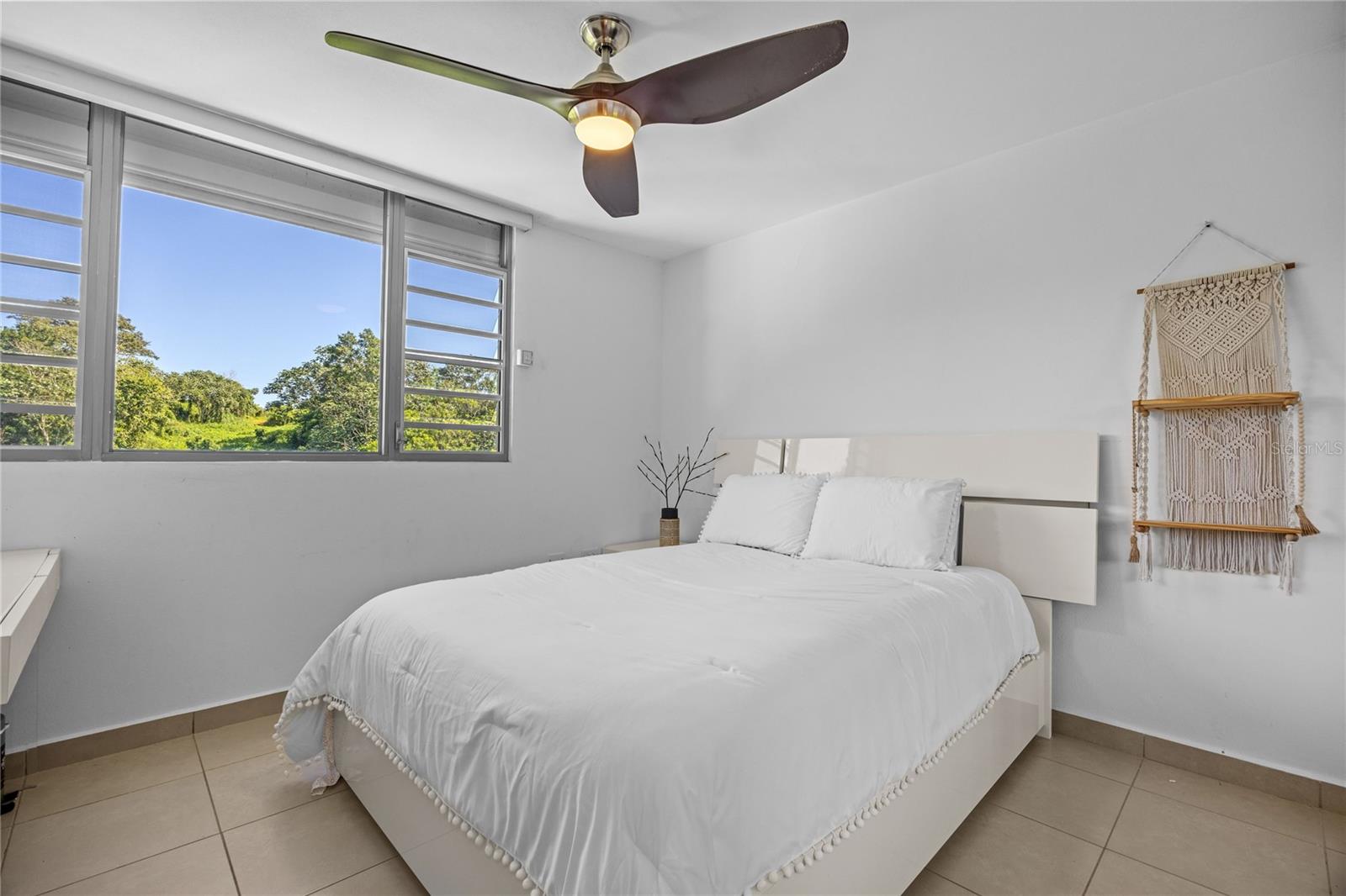 BELMONT DEV. - Residential