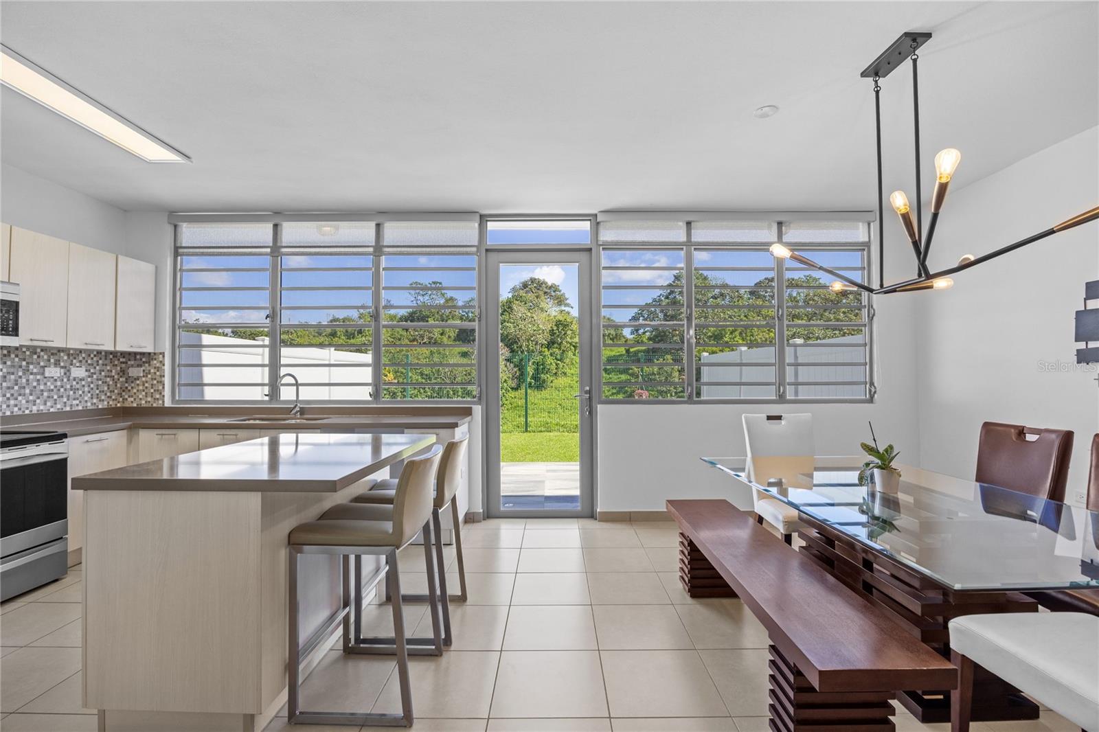 BELMONT DEV. - Residential