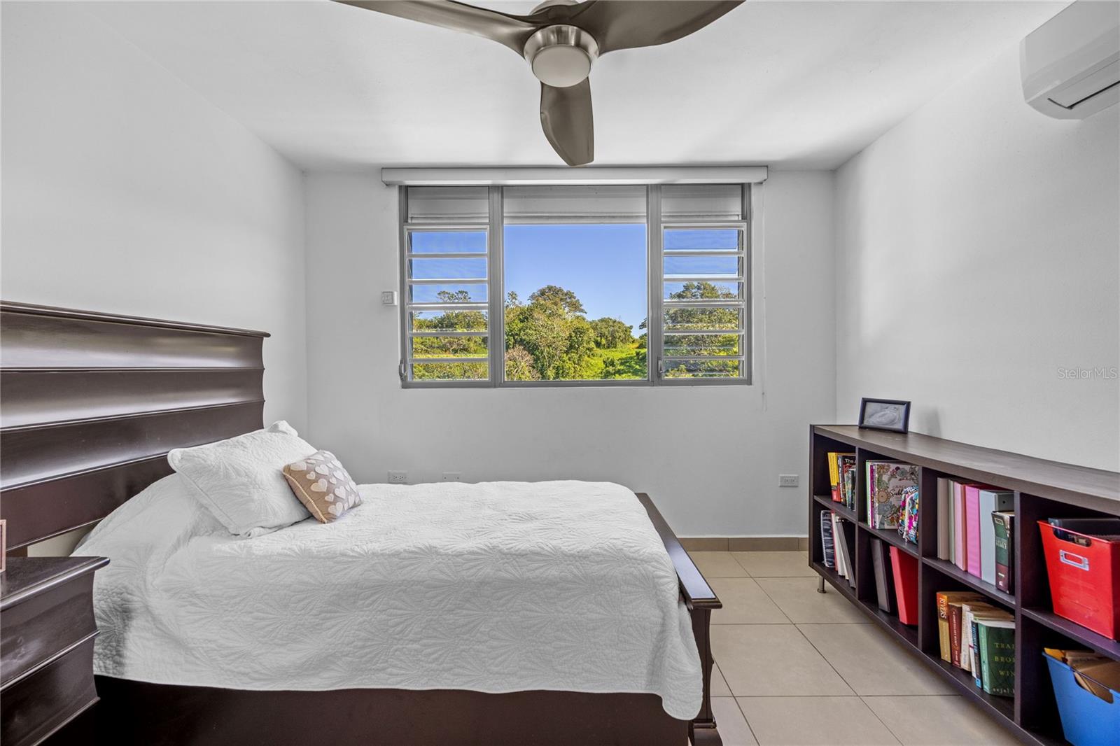 BELMONT DEV. - Residential