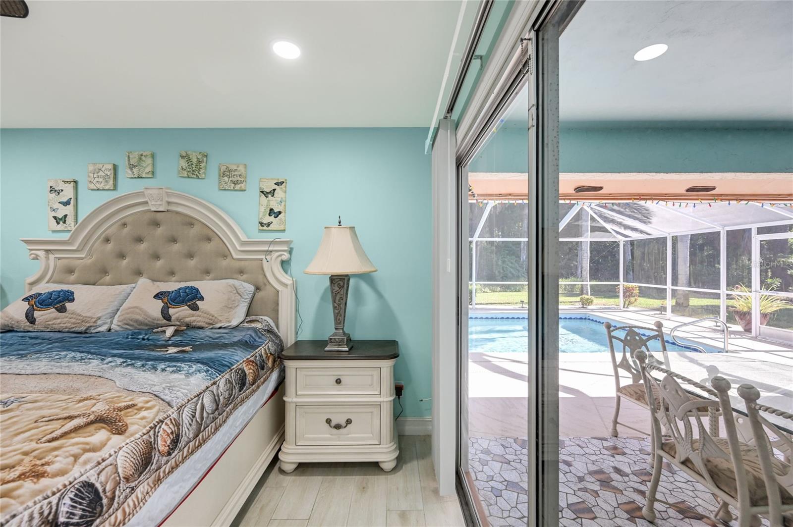 LOCHMOOR - Residential