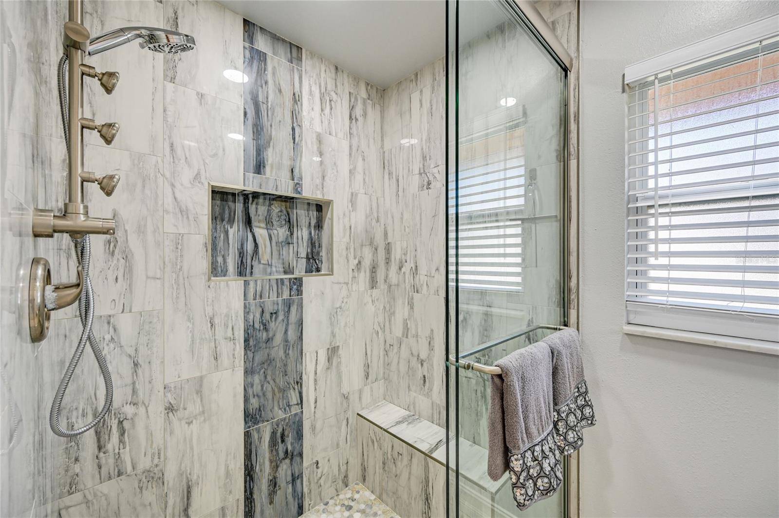 LOCHMOOR - Residential