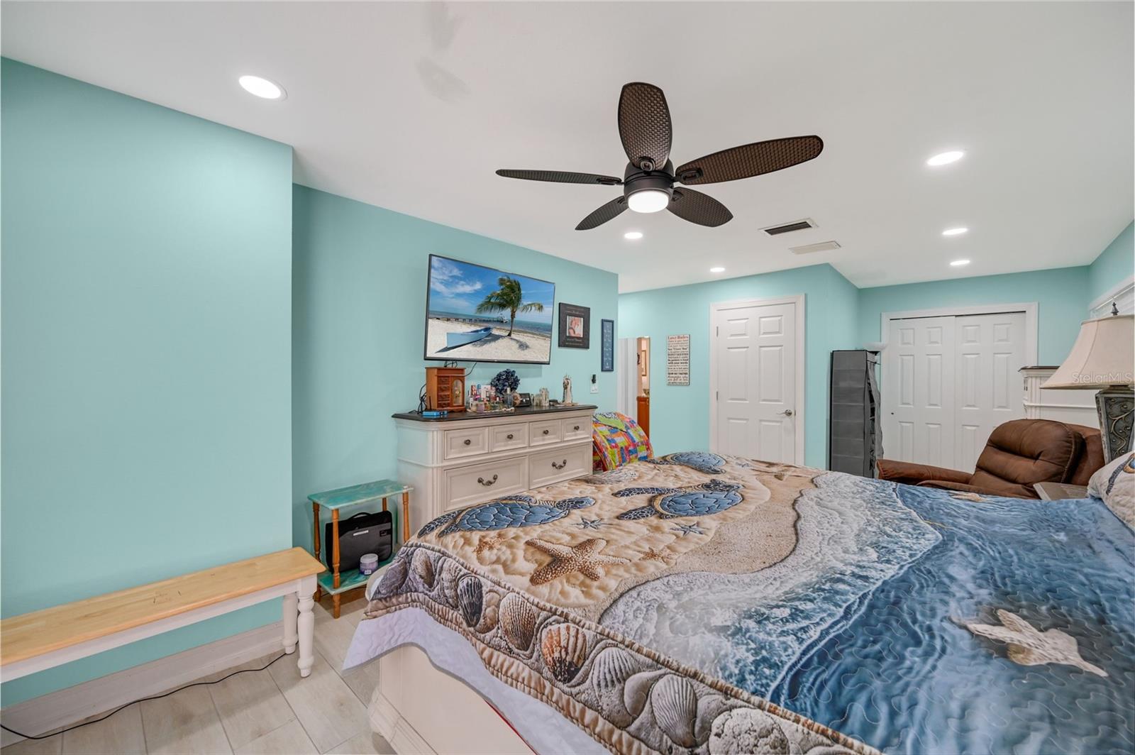 LOCHMOOR - Residential