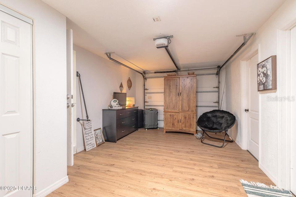 TOMOKA ESTATES UNIT 02 - Residential