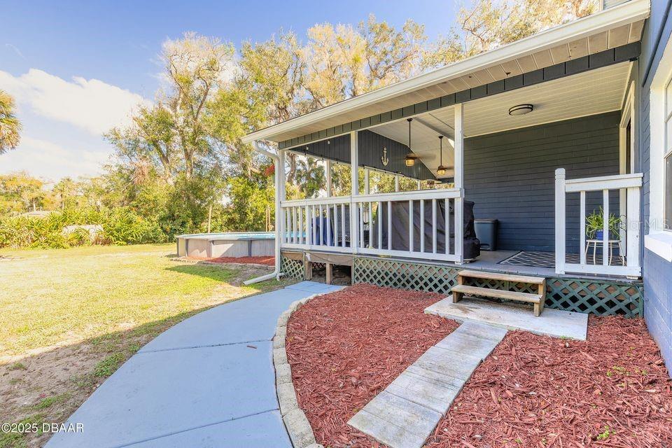 TOMOKA ESTATES UNIT 02 - Residential