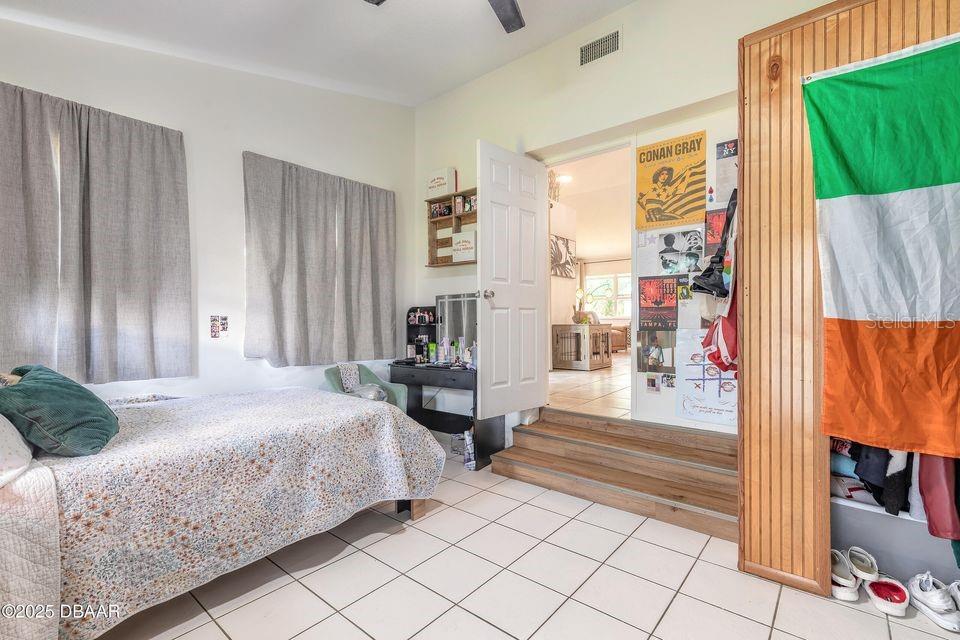 TOMOKA ESTATES UNIT 02 - Residential