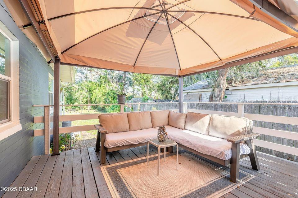 TOMOKA ESTATES UNIT 02 - Residential