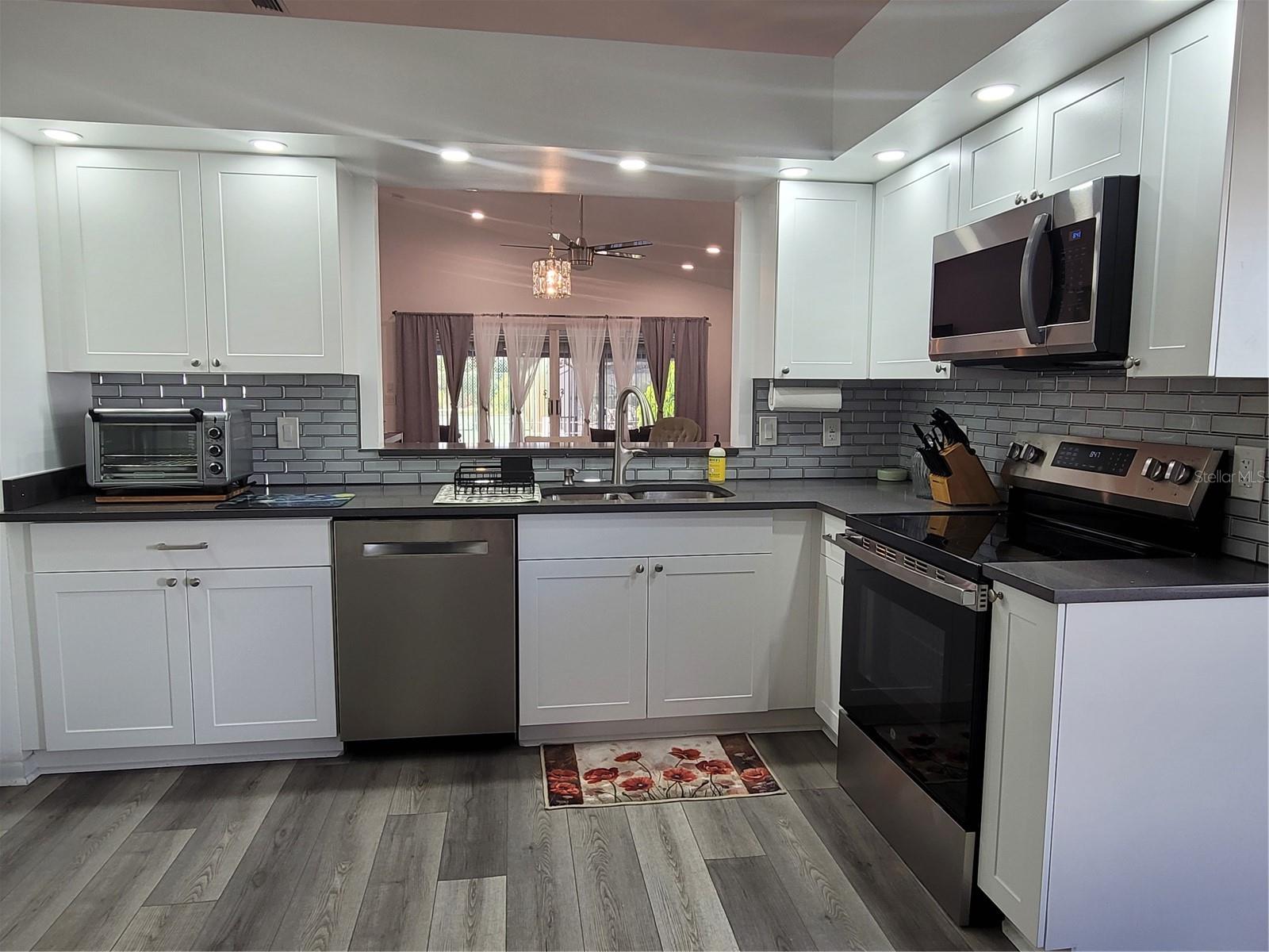 TREE TOPS AT RANGER POINT - Residential Lease