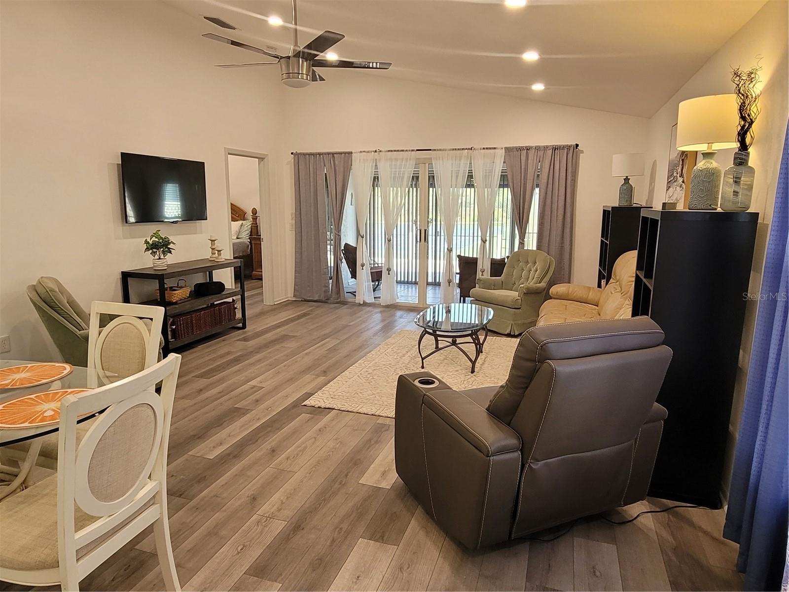 TREE TOPS AT RANGER POINT - Residential Lease