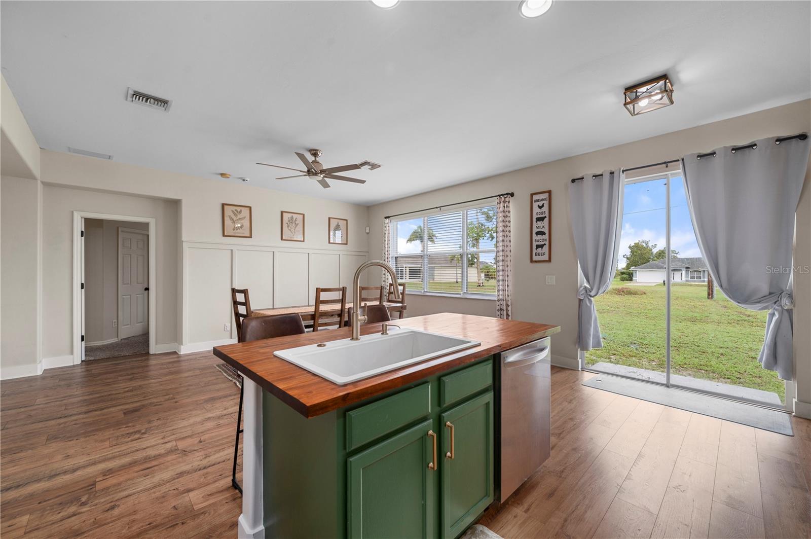 PUNTA GORDA ISLES SEC 16 - Residential