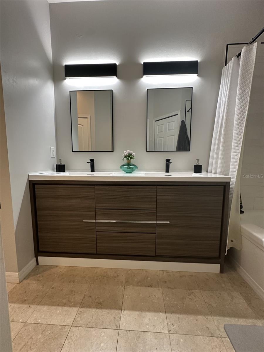 WEST MEADOWS PRCL 20B DOVES - Residential