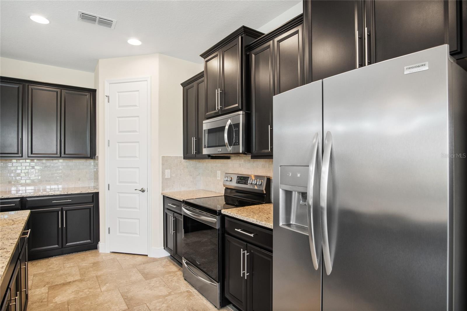 FAIRWAY VILLAS/PROVIDENCE - Residential