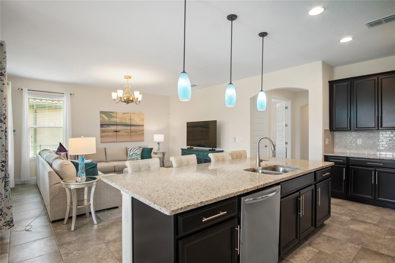 FAIRWAY VILLAS/PROVIDENCE - Residential